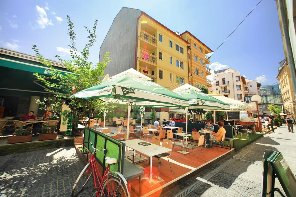 Easy Star Hotel Budapest Exteriör bild