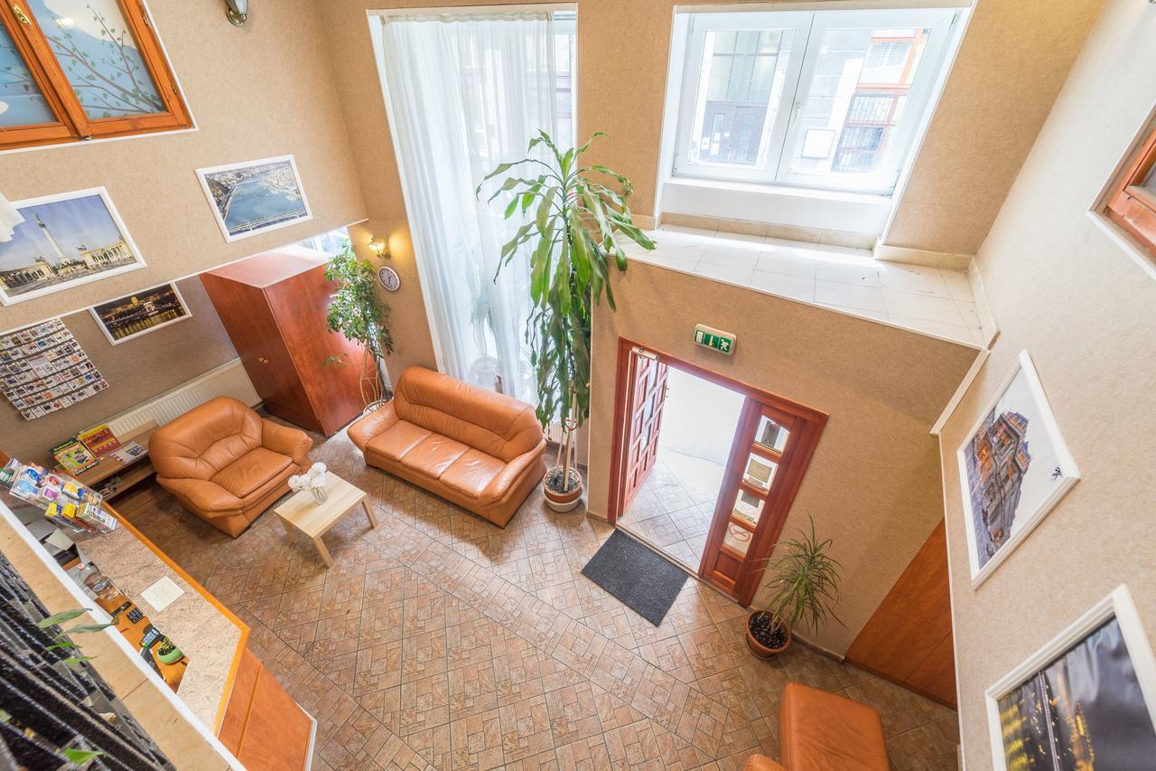 Easy Star Hotel Budapest Exteriör bild